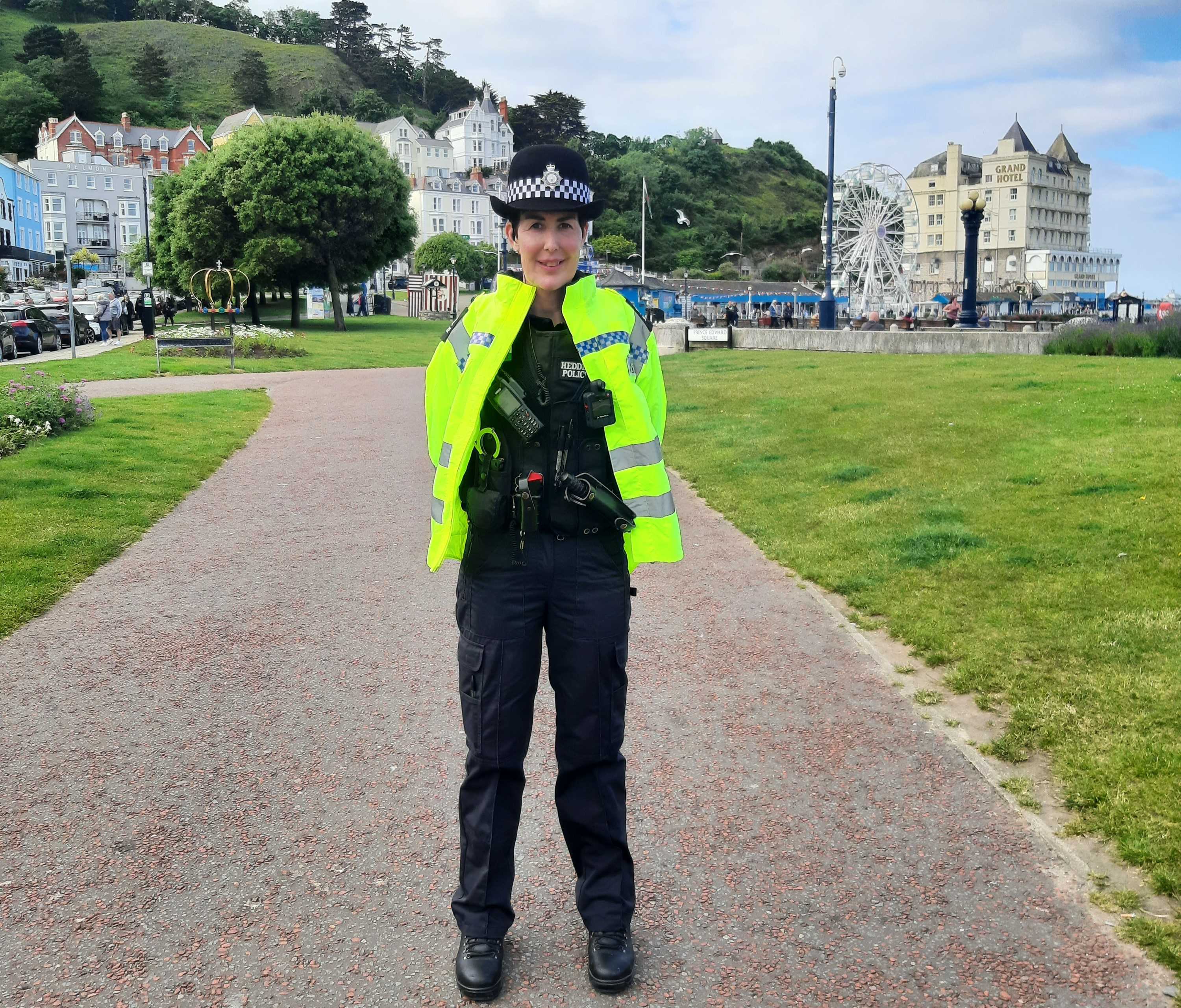 Wythnos Plismona Ymateb – Cwnstabl Llinos Hughes